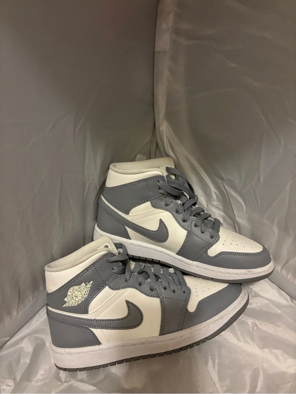 Nike Mid-Top Sneakers in Gray & White